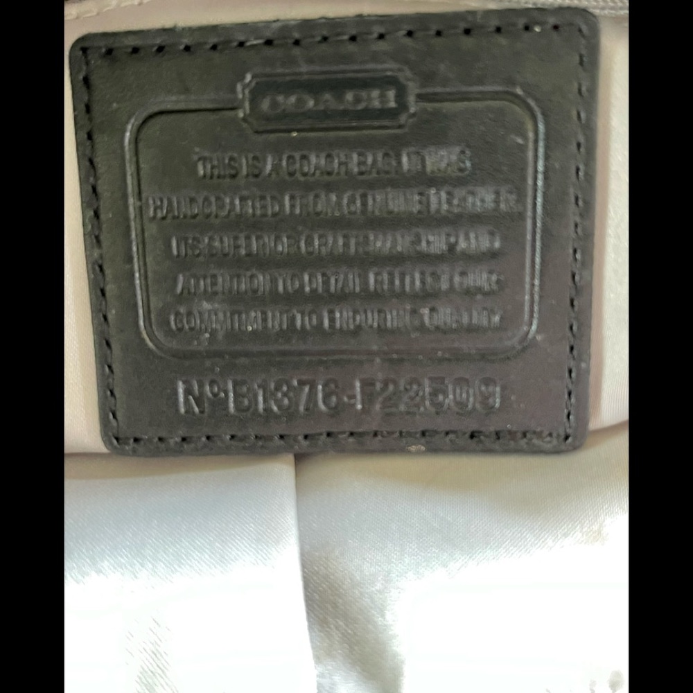 Coach Bag - Picture 12 of 15